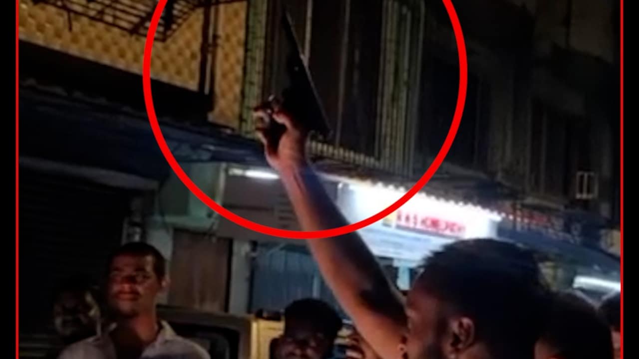 बर्थडे पार्टी में सड़क पर फायरिंग, पुलिस का बड़ा एक्शन