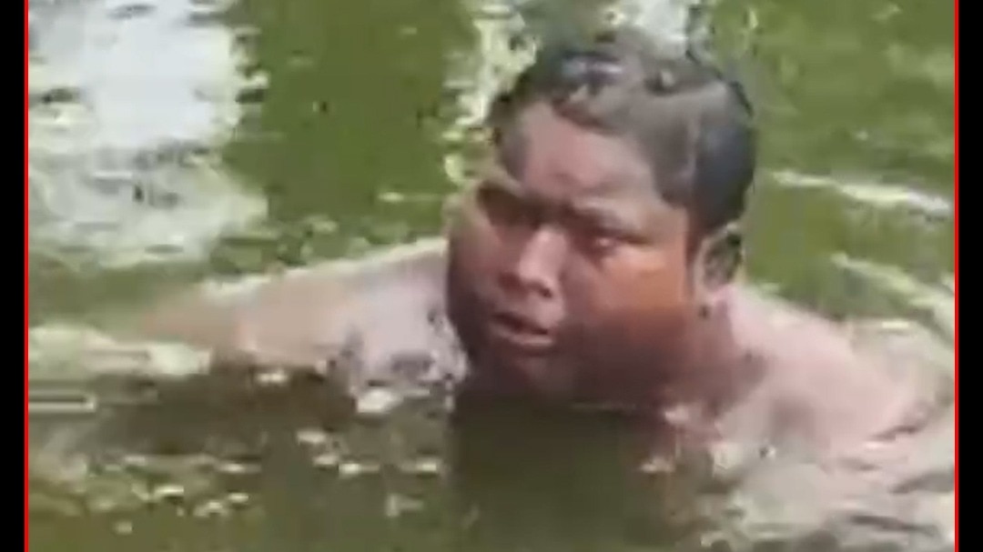 boy lives in pond