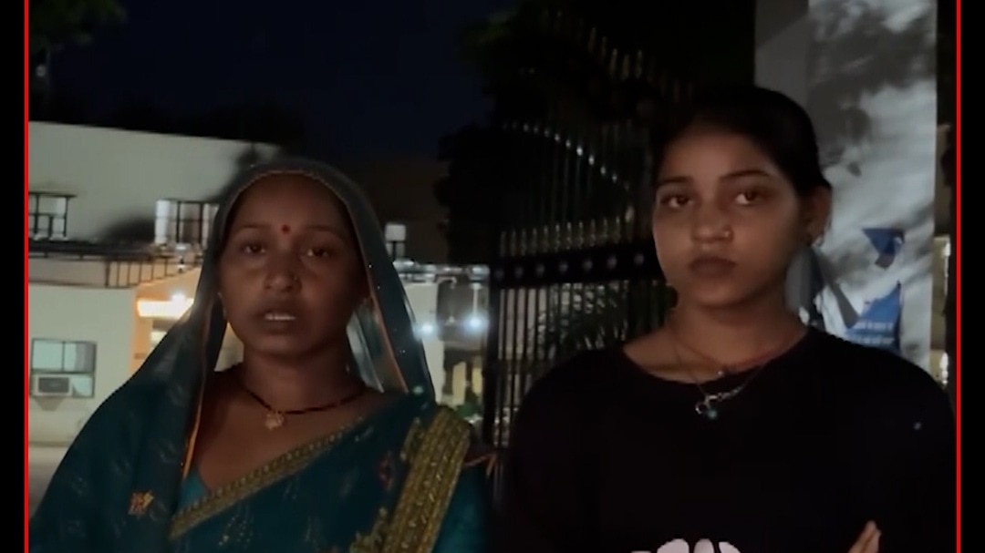 Bhadohi Girl