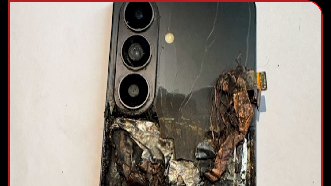 mobile phone explodes