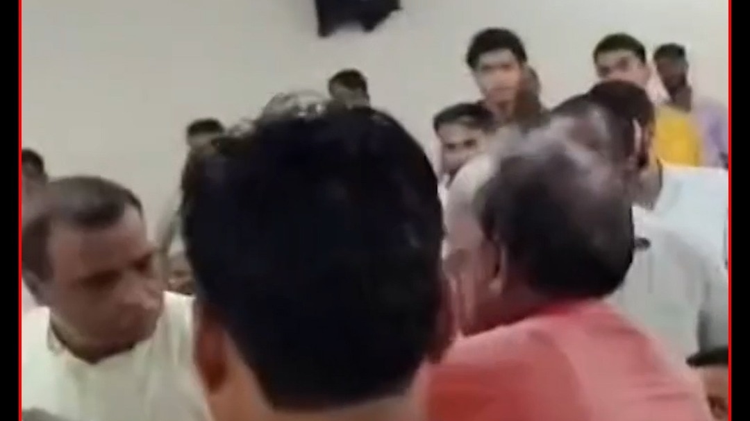 kanpur bjp office clash