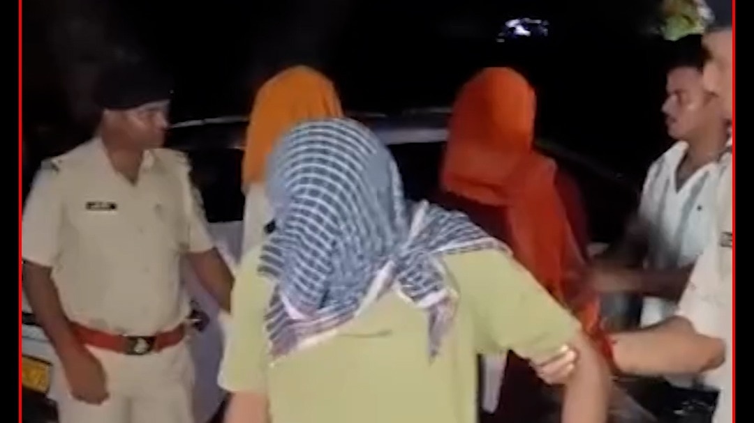 patna maner police station firing