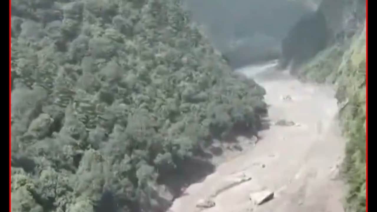 नेपाल में बाढ़ के बाद नई आफत, बढ़ सकता है पानी का बहाव