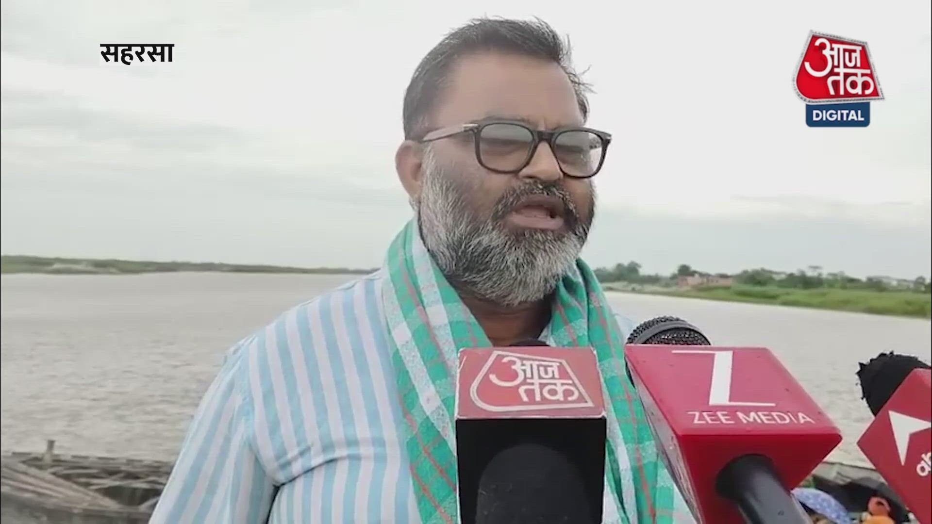 Heavy rains and flood threat in Bihar terai region administration on high alert.