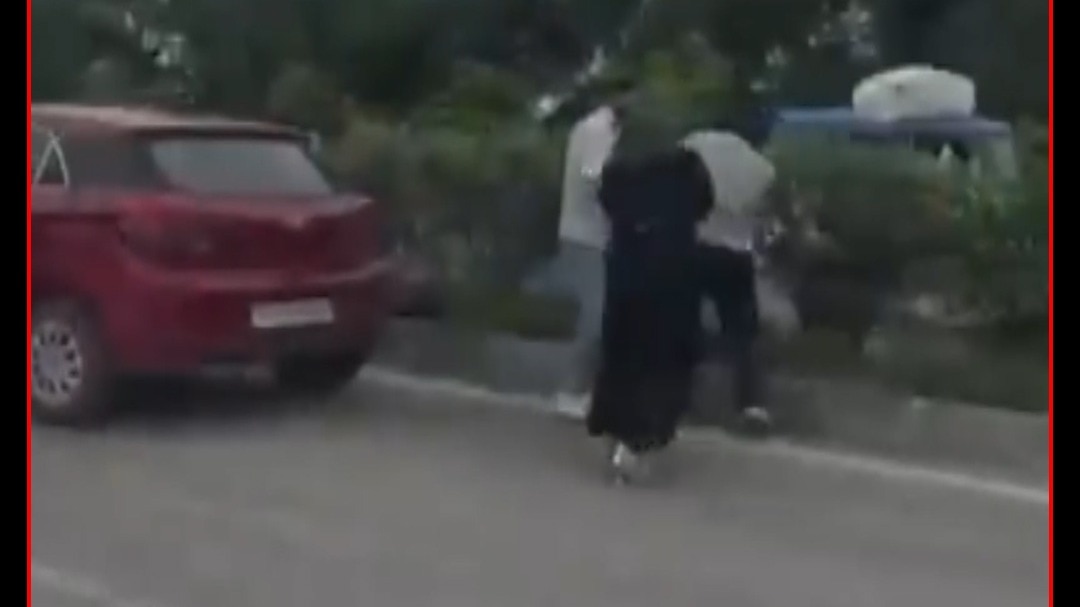 bareilly husband confronts wife