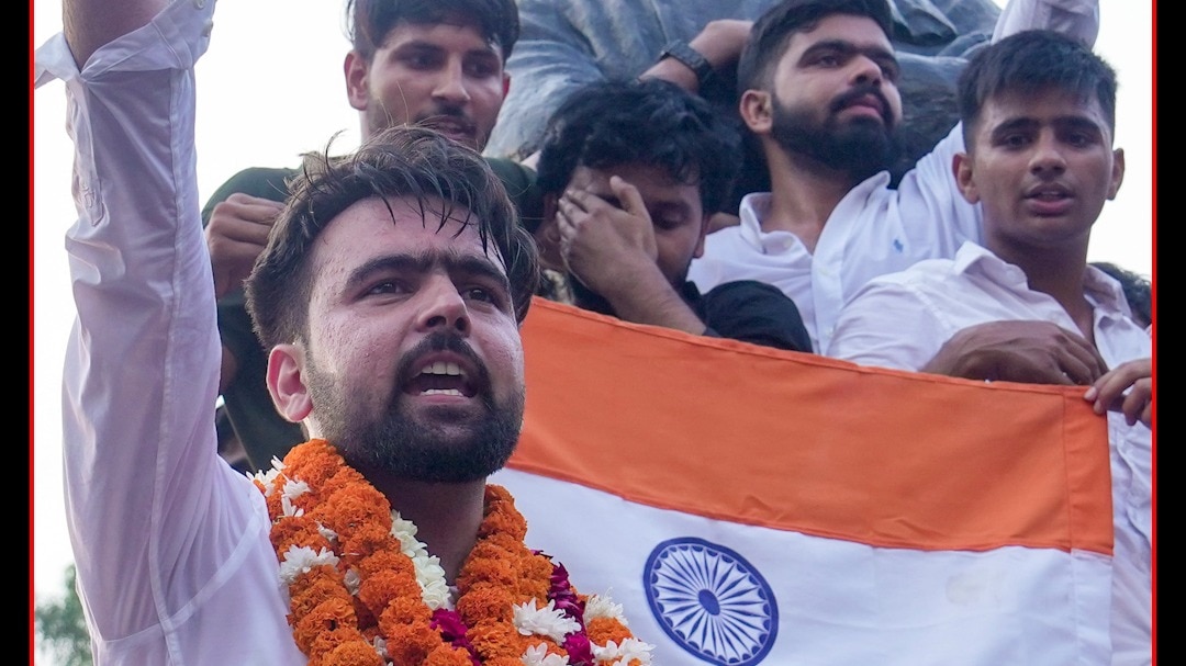 Deepanshu Shokeen DUSU Vice President