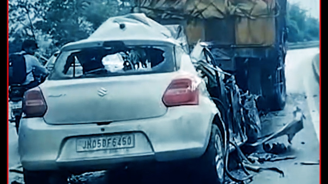 Jamshedpur Domuhani Car Truck Collision