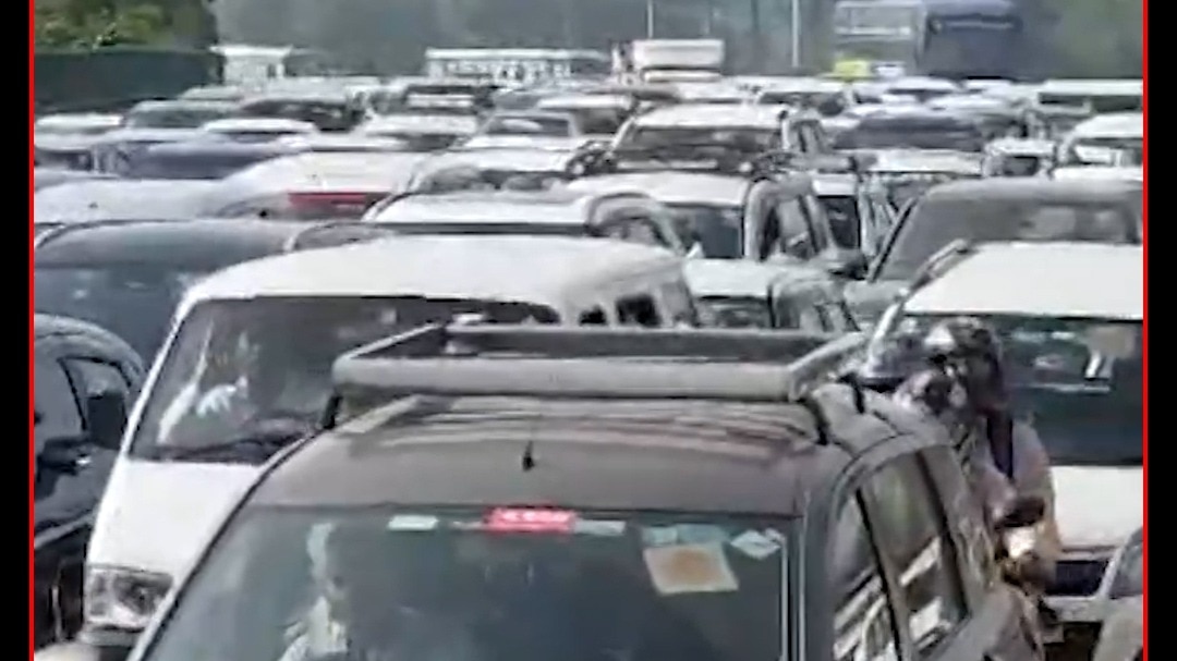 delhi traffic update during CJP protest