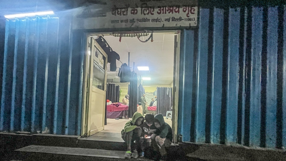 shelter for homeless delhi (Photo- Aaj Tak)