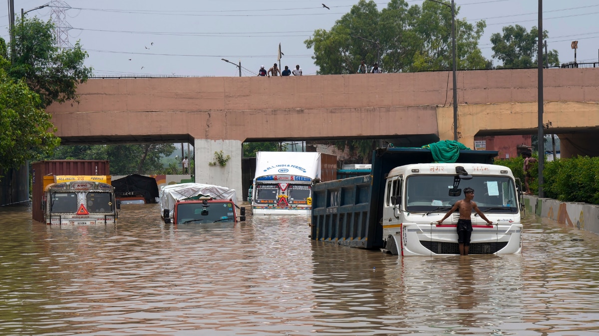 delhi flood News