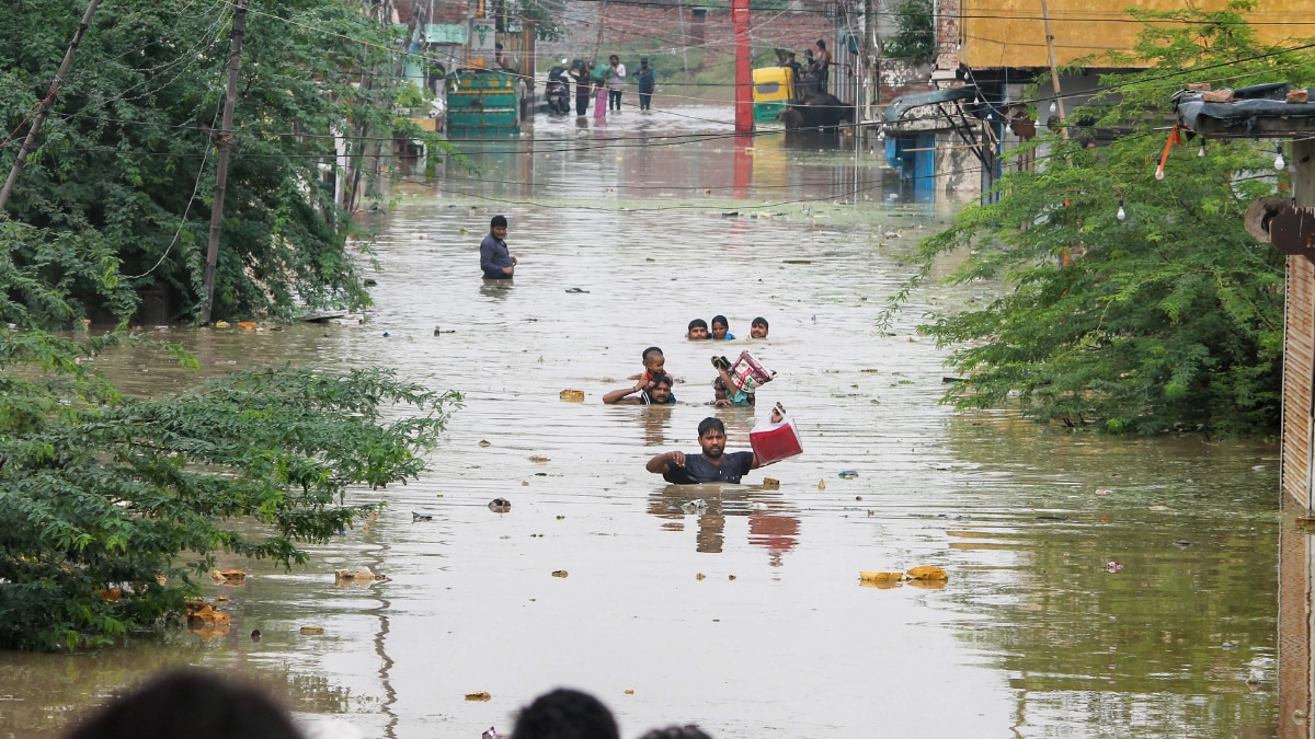 delhi flood News