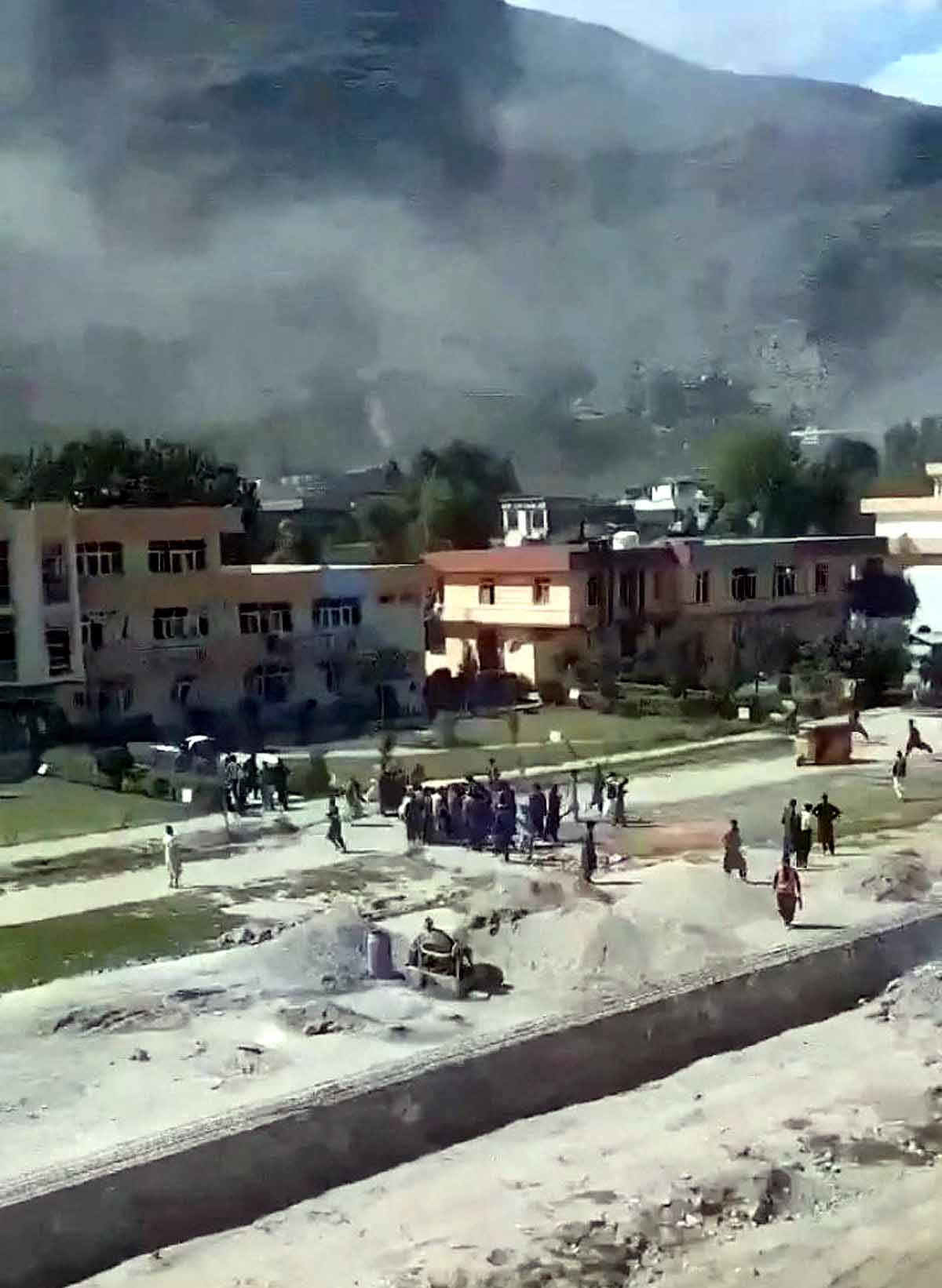 Pakistan Attack Afghanistan