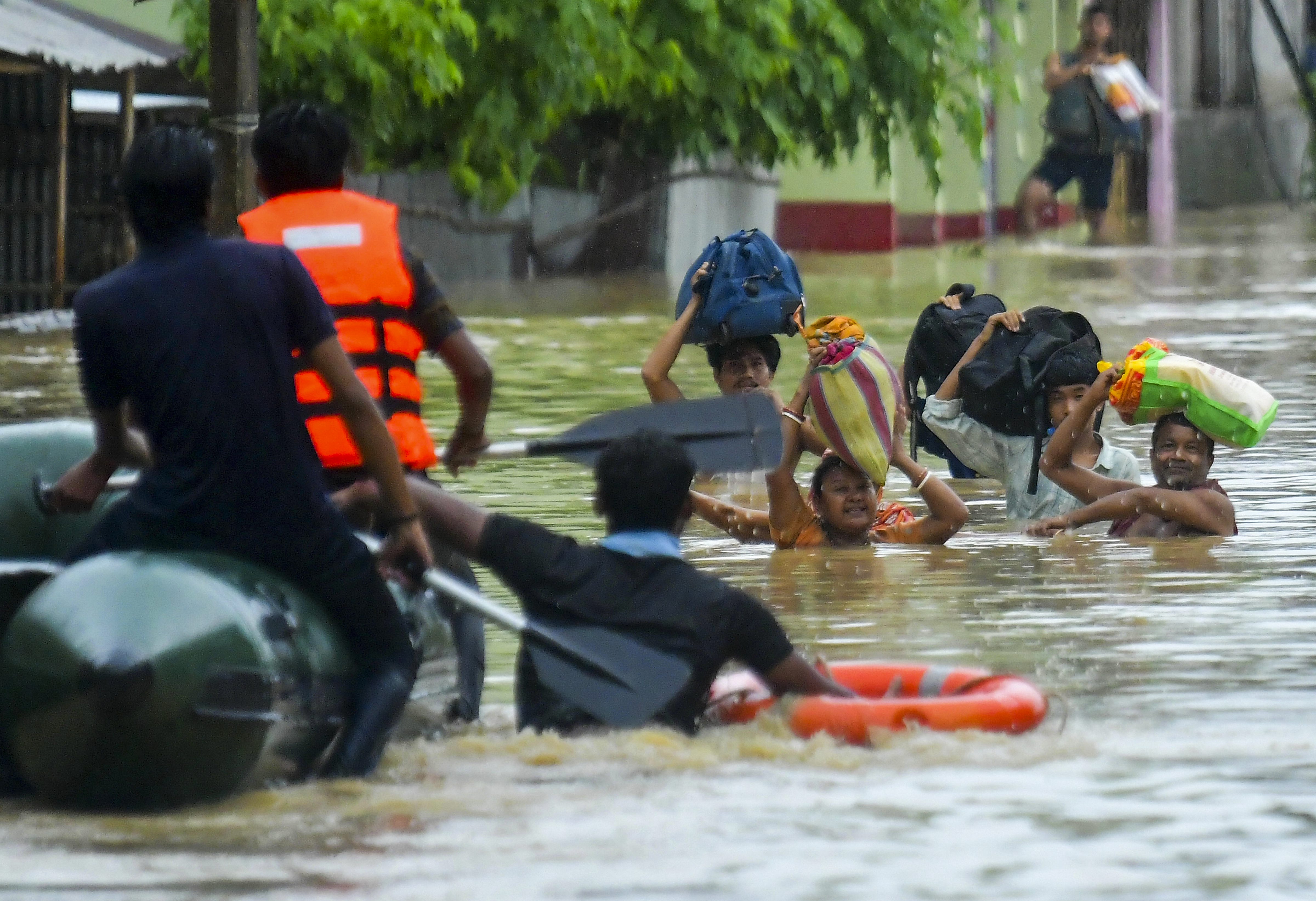 अगरतला रेन
