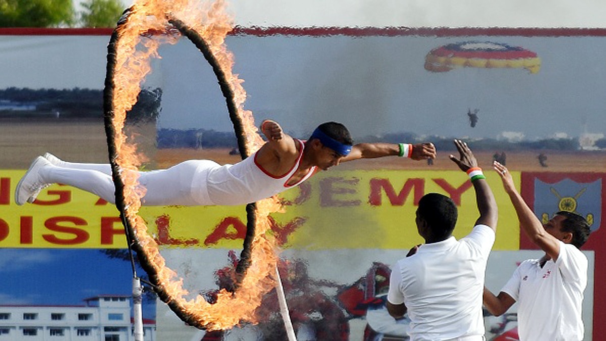 चार साल के बाद कई राज्यों, मंत्रालयों और उद्योग जगत के लीडर्स ने अग्निवीरों को नौकरी देने का वादा किया है. (फोटोः गेटी)