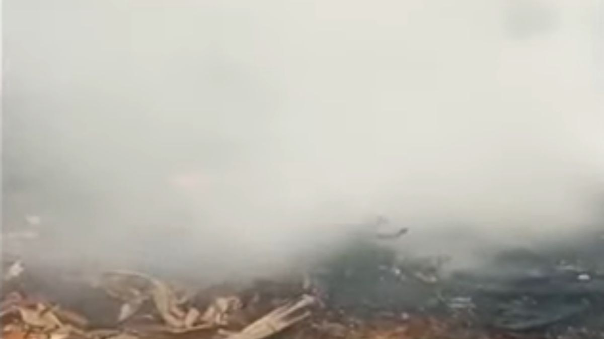 Ajit Pawar Plane Crash Near Baramati 5 death Updates From Ground