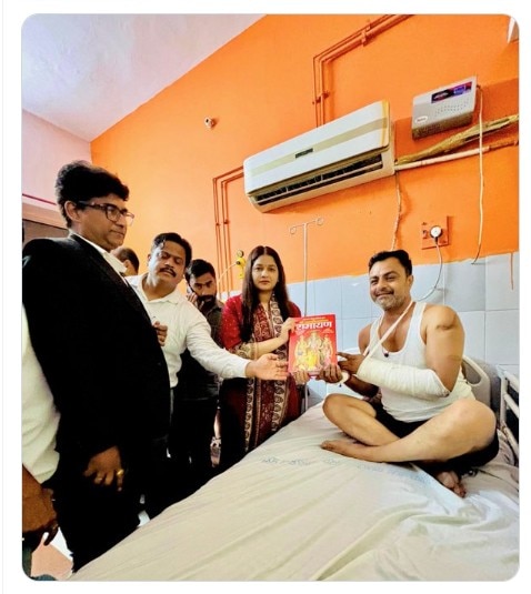 akhilesh yadav