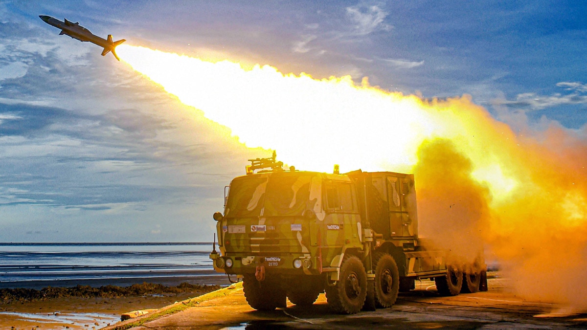 Triple missile tests