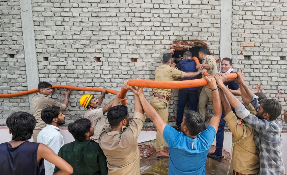 Aliganj Lucknow Fire