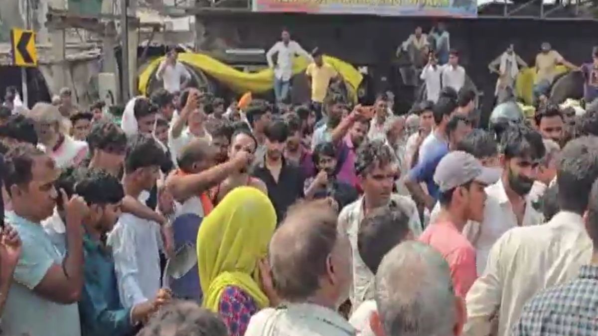 alwar youth found hanging tree family alleges harassment alwar youth found hanging tree family alleges harassment