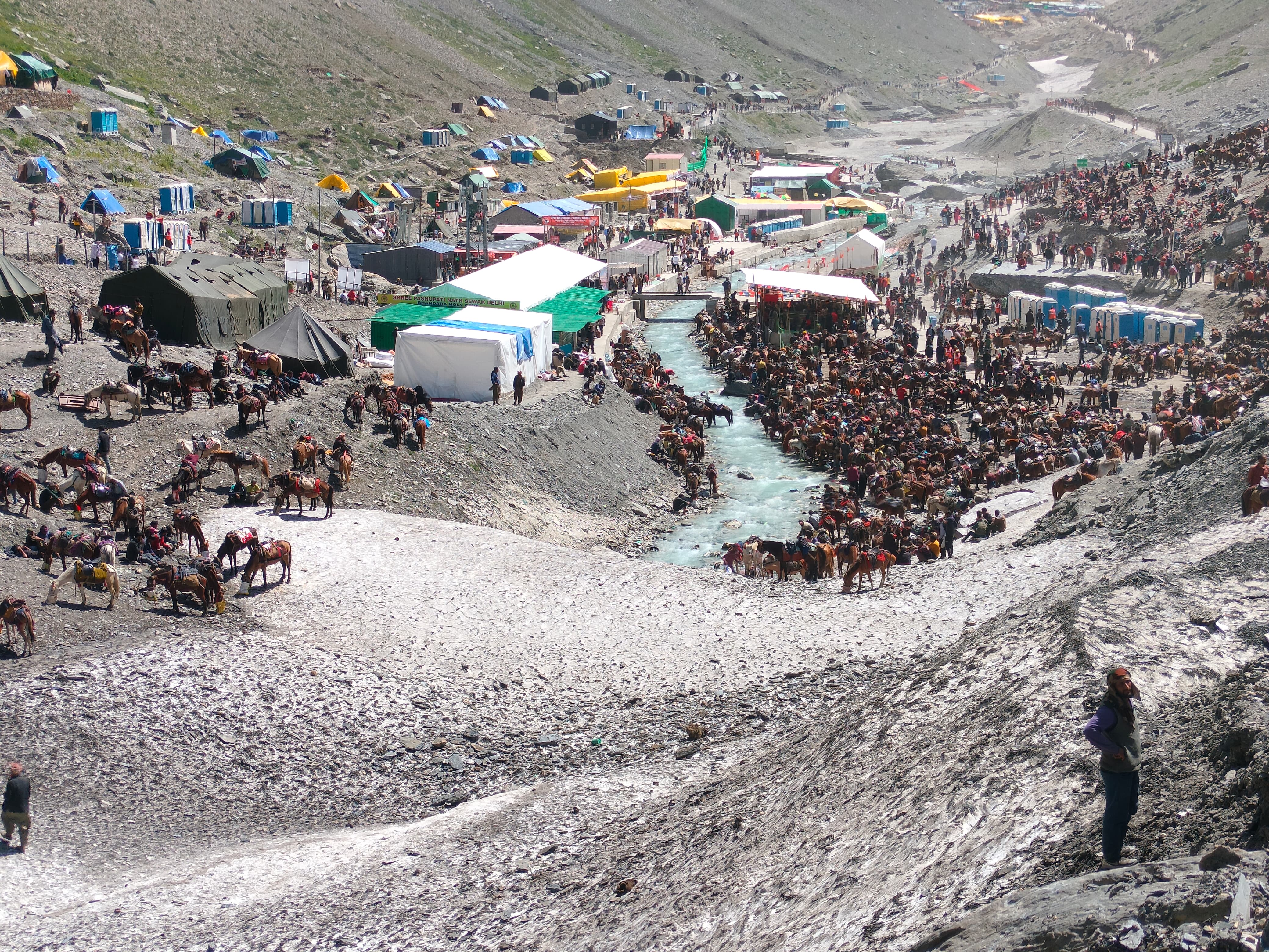 अमरनाथ यात्रा कर भक्त निराश