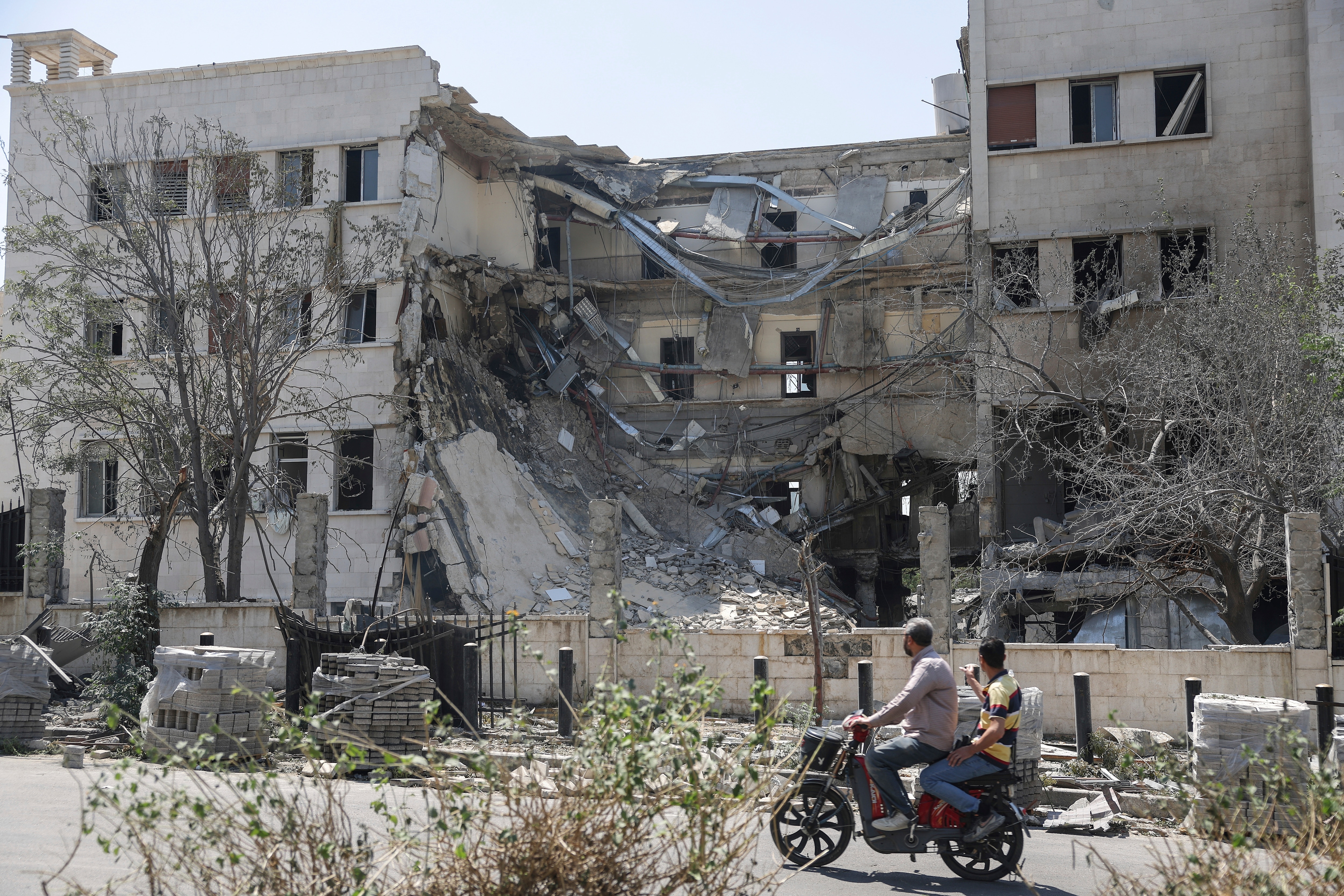 israel attacks syria