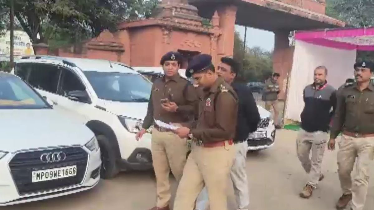 Audi XUV Thar Rental Car Scam Busted 24 Vehicles Seized in Indore Audi XUV Thar Rental Car Scam Busted 24 Vehicles Seized in Indore