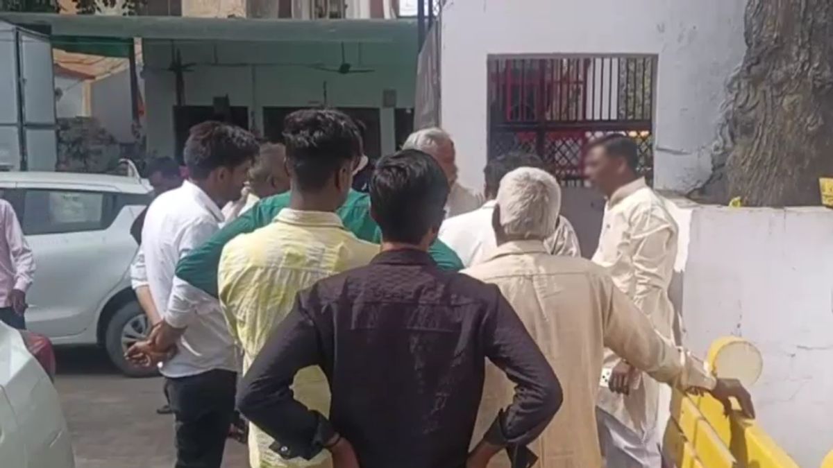 baghpat groom girlfriend reaches baraat stops marriage 7 year love claim