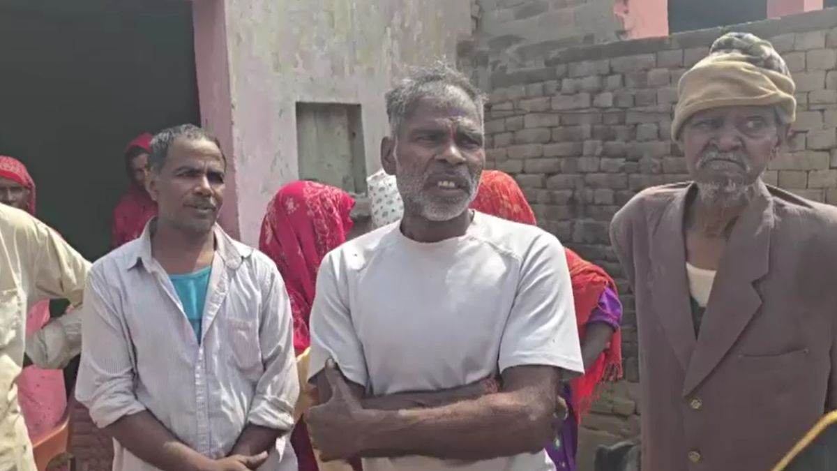 baghpat mother returns alive 11 years family celebrates dj shradh Miracle baghpat mother returns alive 11 years family celebrates dj shradh Miracle