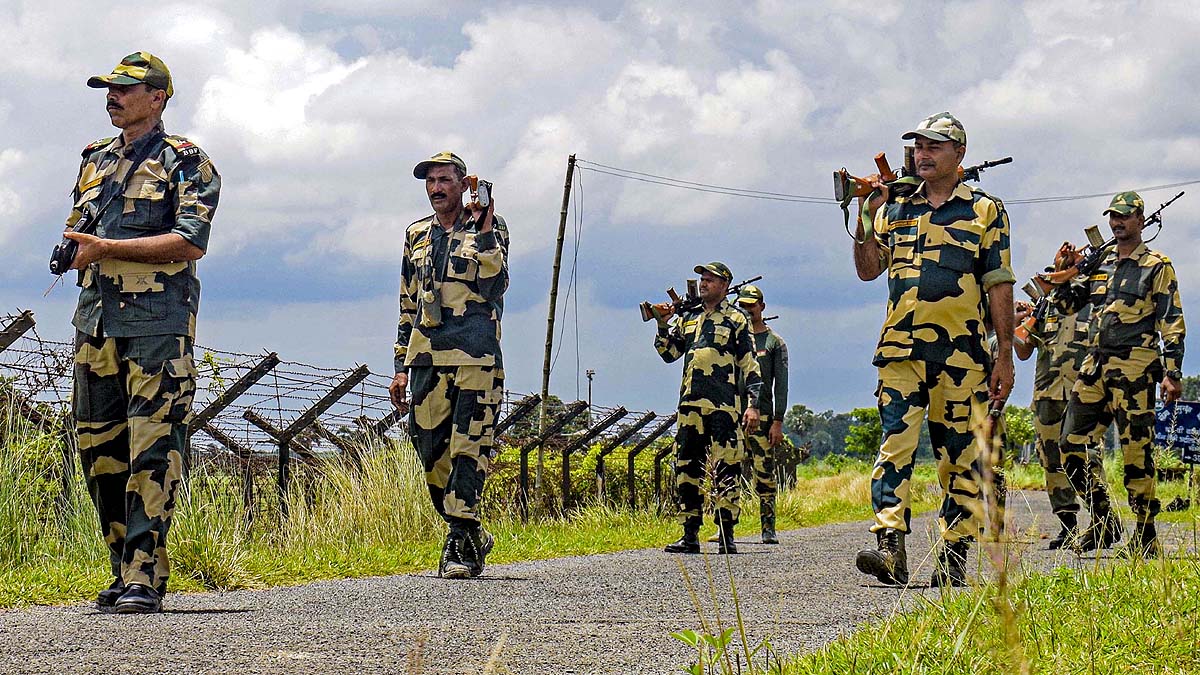 India Bangladesh border 600 km dark zone India Bangladesh border 600 km dark zone