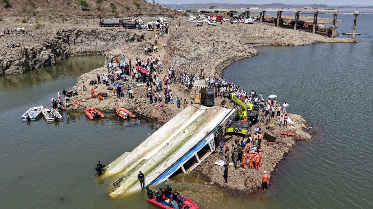bargi dam cruise accident mother hugging son body heartbreaking story
