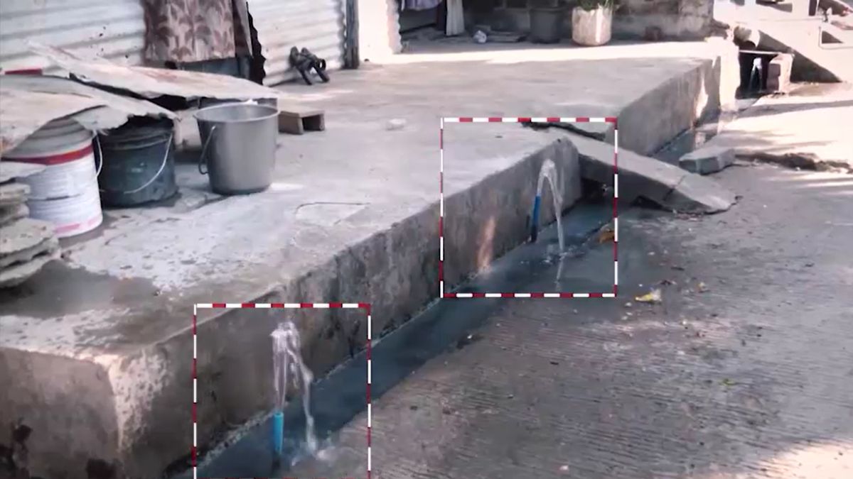 इंदौर का भागीरथपुरा... सर्टिफिकेट, सिस्टम और मौतें... जहां सिस्टम ने खुद थपथपाई अपनी पीठ, वहां कैसे हुआ इतना बुरा हाल? इंदौर का भागीरथपुरा... सर्टिफिकेट, सिस्टम और मौतें... जहां सिस्टम ने खुद थपथपाई अपनी पीठ, वहां कैसे हुआ इतना बुरा हाल?