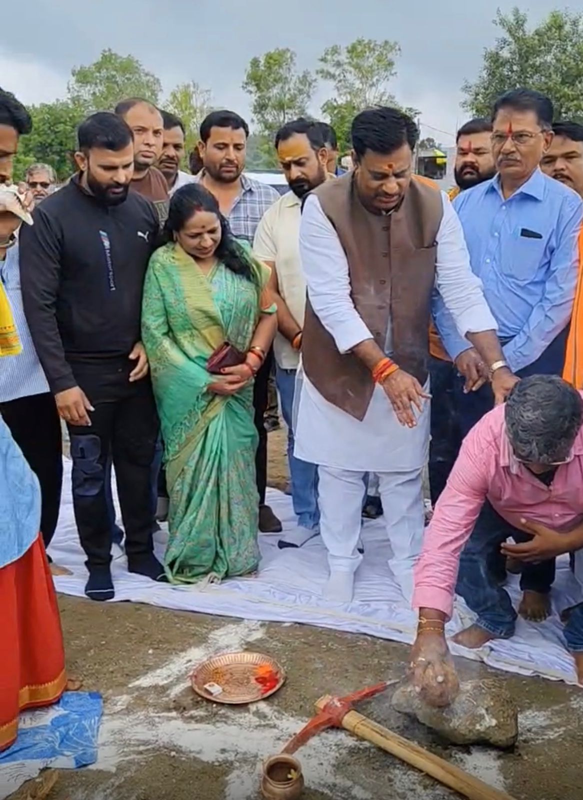 bhopal waqf land bhumipujan