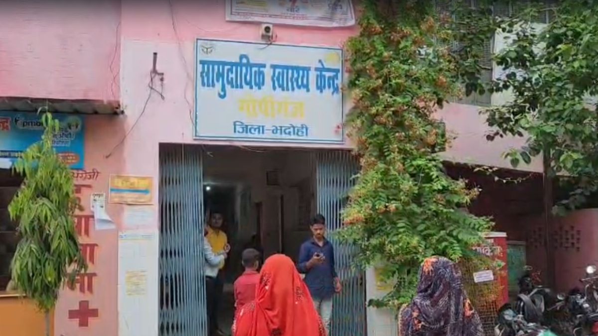 bull attack kills mother son bhadohi family already without father bull attack kills mother son bhadohi family already without father
