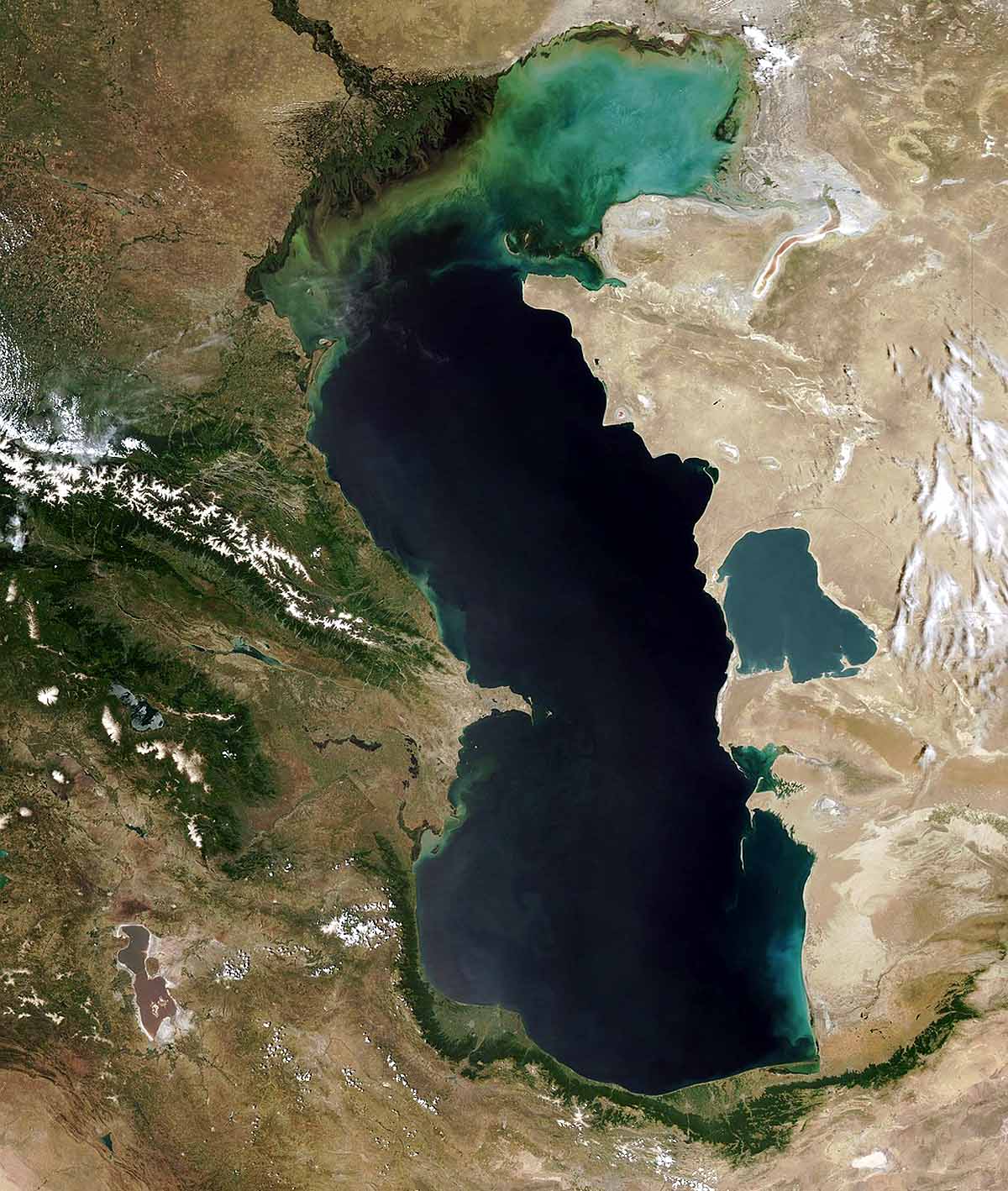 Caspian sea shrinking