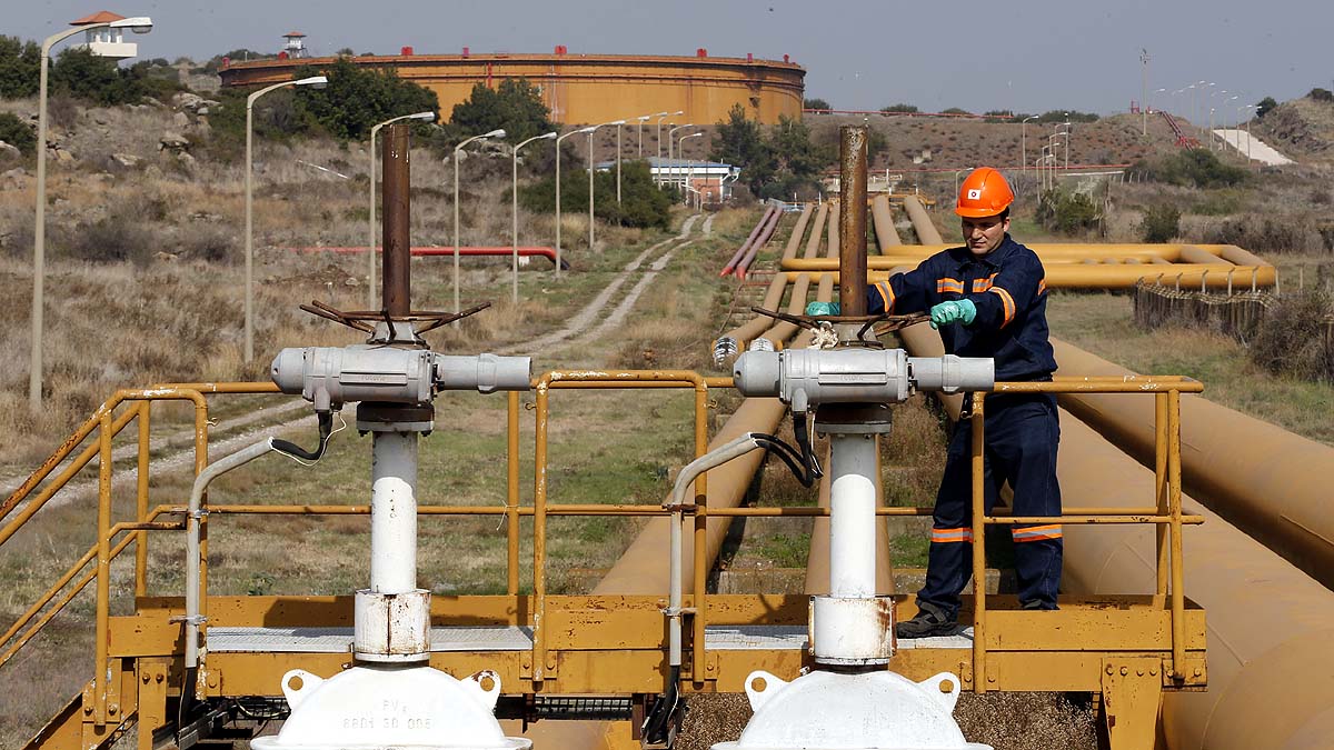 Pakistan Oil Bill, Shehbaz Sharif