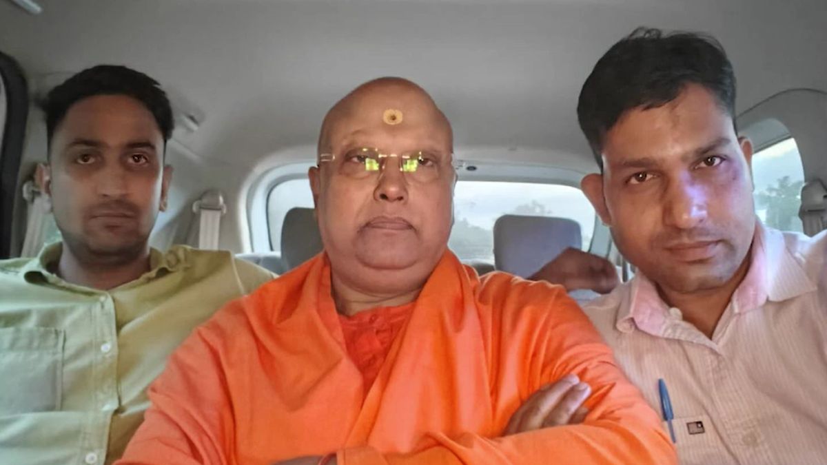 chaitanyanand from chicago booth to sexual abuse charges full story lcla chaitanyanand from chicago booth to sexual abuse charges full story lcla