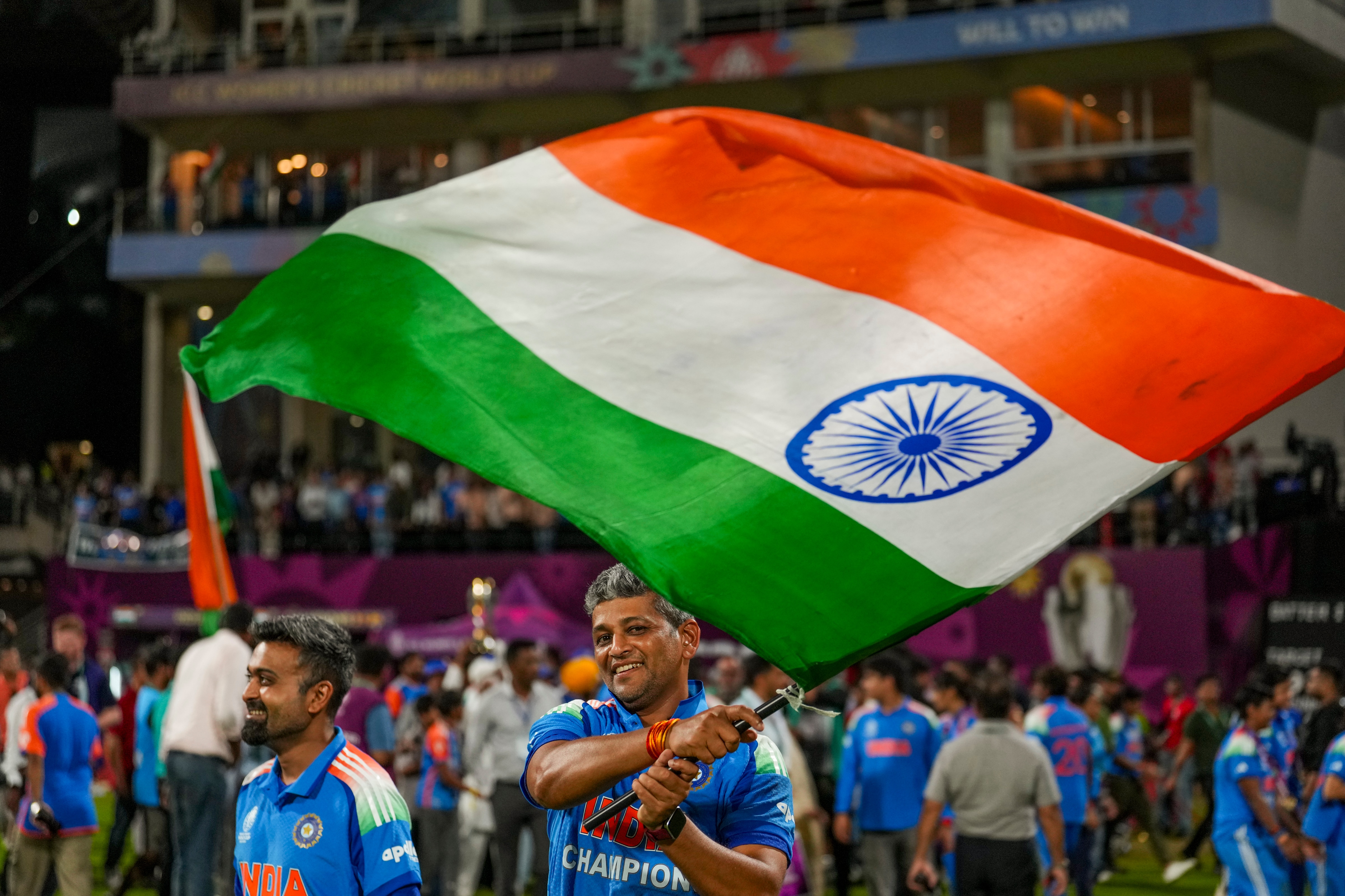 coach amol muzumdar.