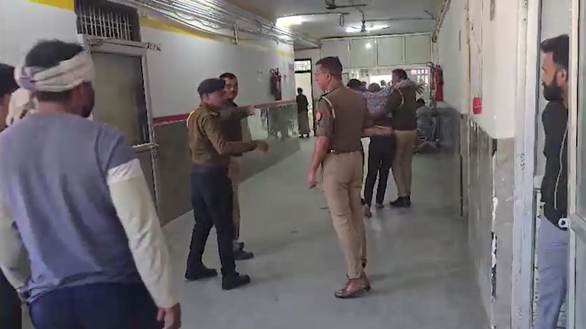 daughter love marriage said will go with boyfriend father falls ill daughter love marriage said will go with boyfriend father falls ill