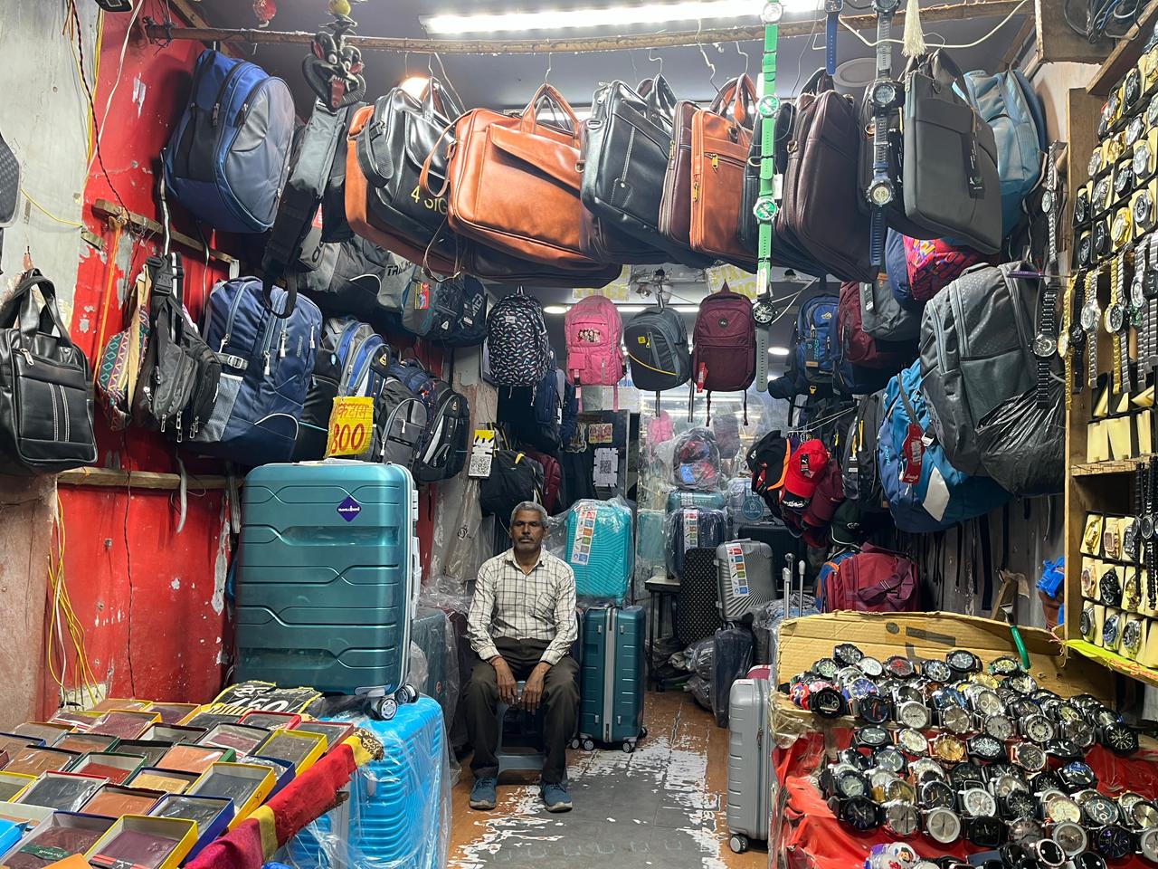 markets down after delhi blast