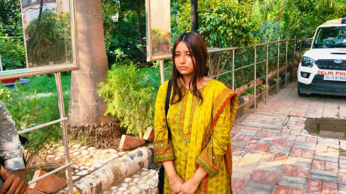 delhi hotel fire survivor Bangladeshi girl says i woke up to smoke and lost my family delhi hotel fire survivor Bangladeshi girl says i woke up to smoke and lost my family