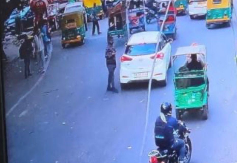 CCTV footage of the i20 car used in the Delhi blasts immediately after it left the parking lot of the Sunheri Masjid.