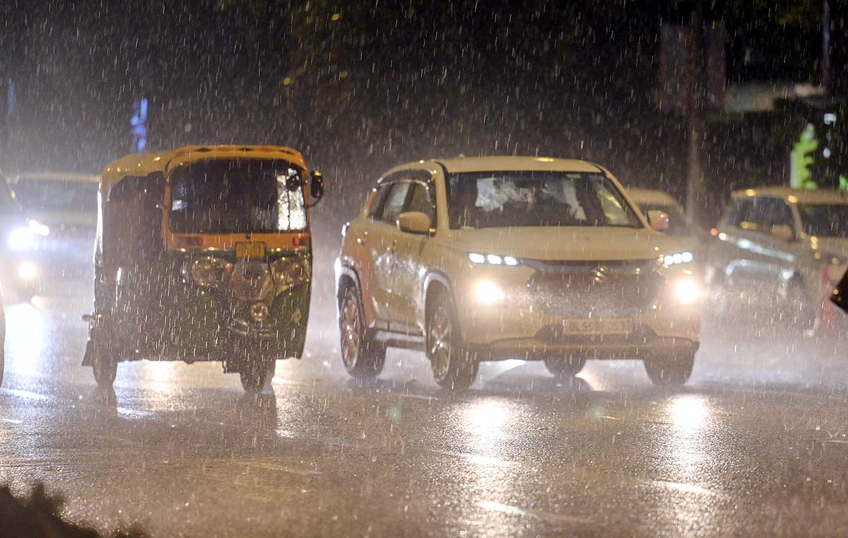 Delhi NCR thunderstorm Delhi NCR thunderstorm