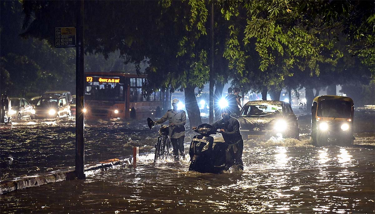 Delhi monsoon rain, August rainfall record Delhi monsoon rain, August rainfall record
