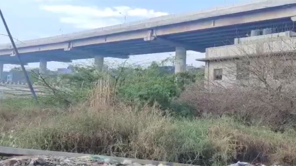 delhi shastri park father kills 11 year old son after family dispute delhi shastri park father kills 11 year old son after family dispute