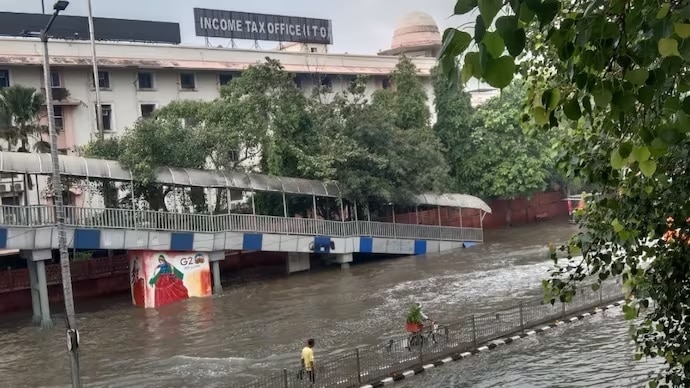 delhi flood News