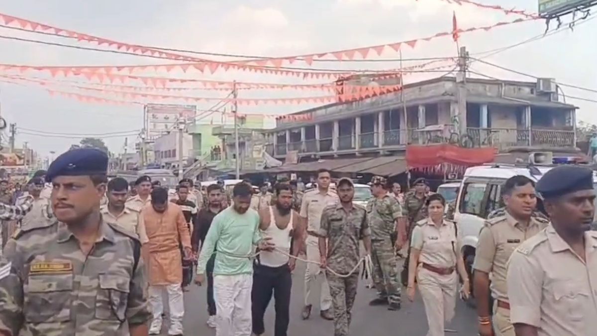 dhanbad ram navami procession stone pelting 20 arrested police parade