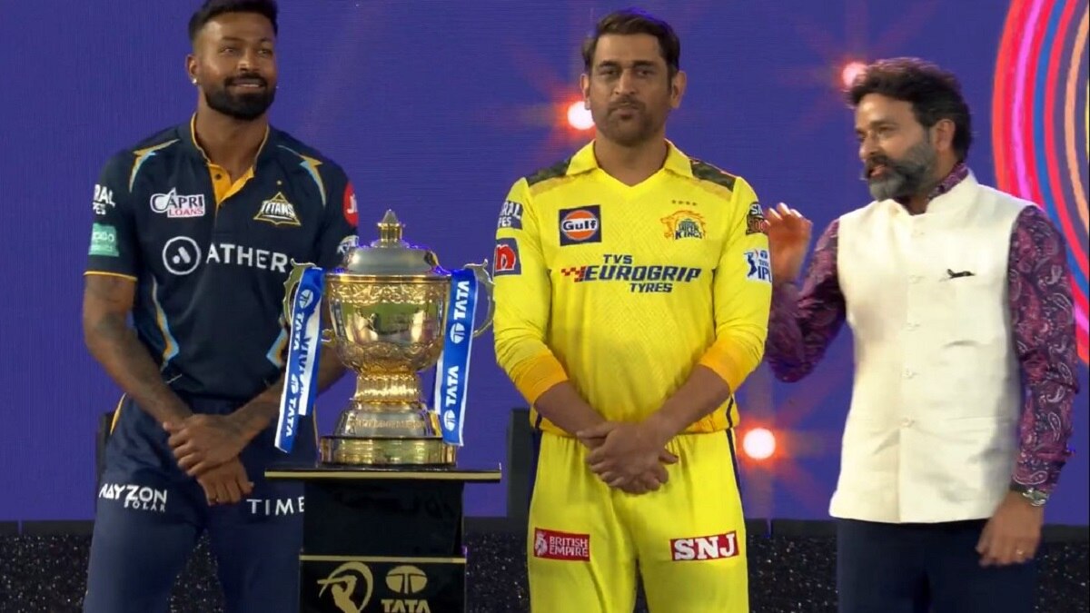 MS Dhoni and Hardik Pandya