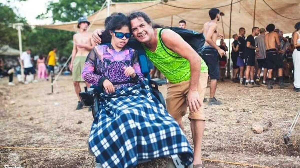 म्यूजिक फेस्टिवल में जो हमास ने लोगों के साथ किया वो रौंगटे खड़े करने वाला है म्यूजिक फेस्टिवल में जो हमास ने लोगों के साथ किया वो रौंगटे खड़े करने वाला है