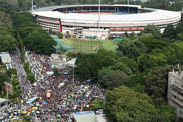 Fans throng outside the M. Chinnaswamy Stadium