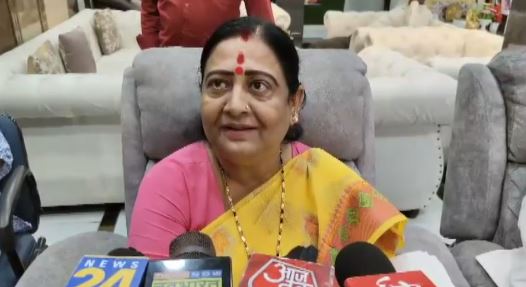 वीणा देवी